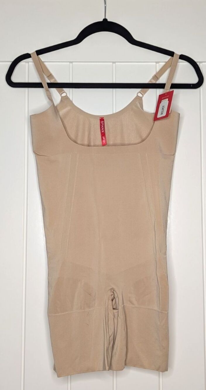 Spanx Sculpt Mid Thigh Bodysuit Shapewear - Nude/Beige, XL, NWT